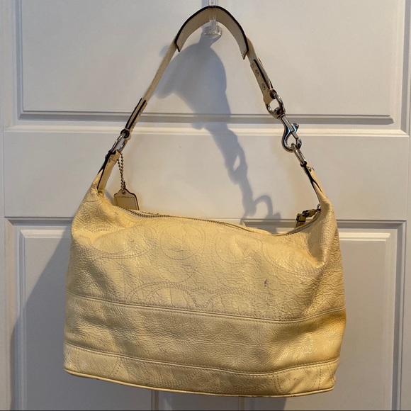 coach signature stitch yellow patent leather bag - Picture 2 of 4